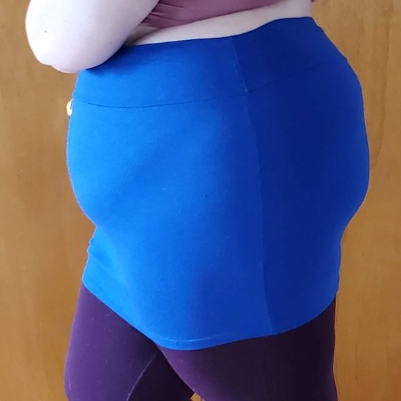 Royal Blue strechy mini skirt - Picture 2 of 3